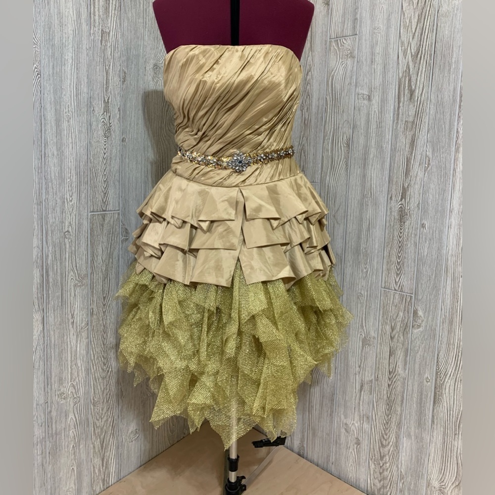 Lafee Jasmine Gold Formal Dress Sequins Rhinestones Tulle Irregular Hem Size 8
